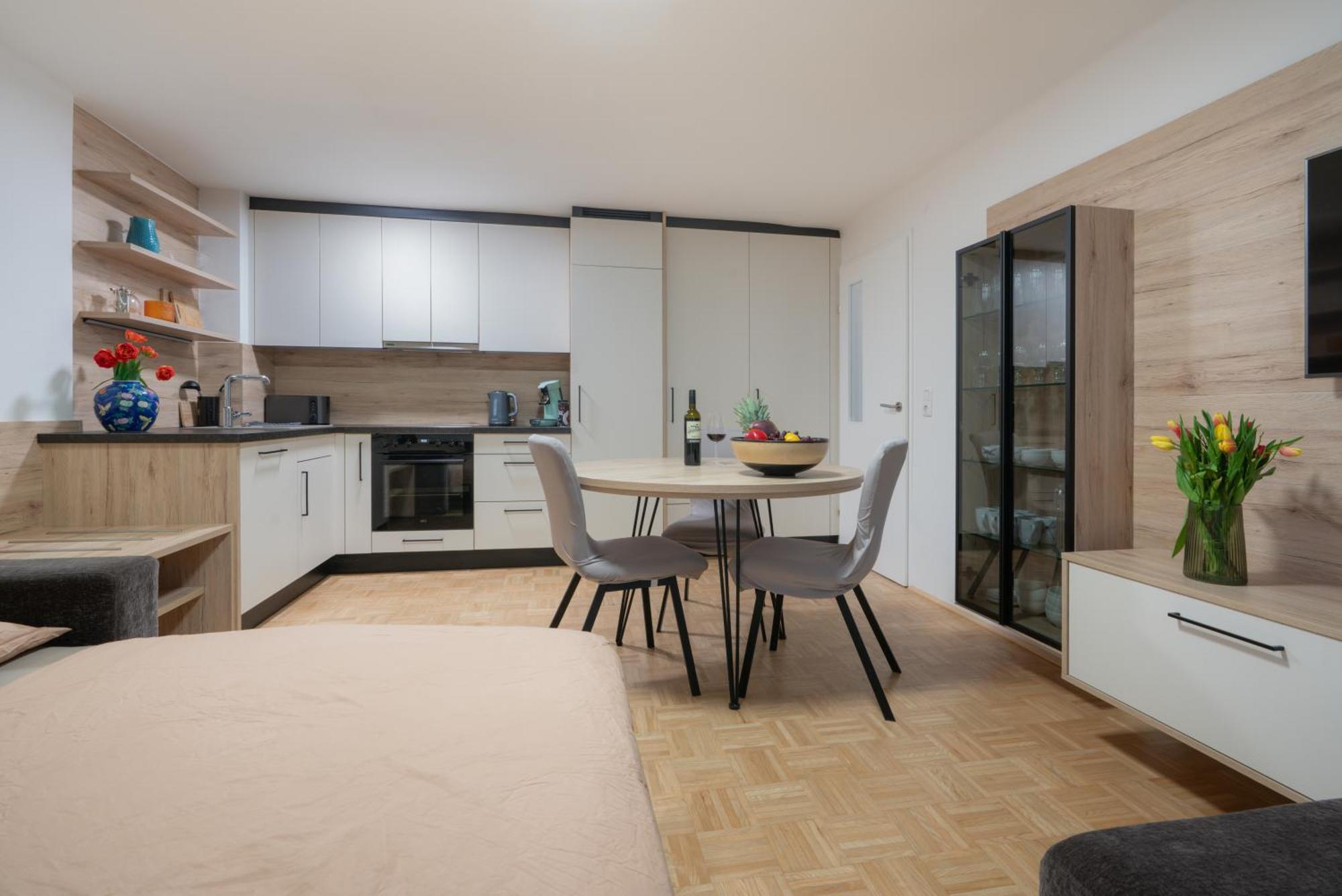 Modern Apartment, Full Kitchen, For 6 グムンデン エクステリア 写真
