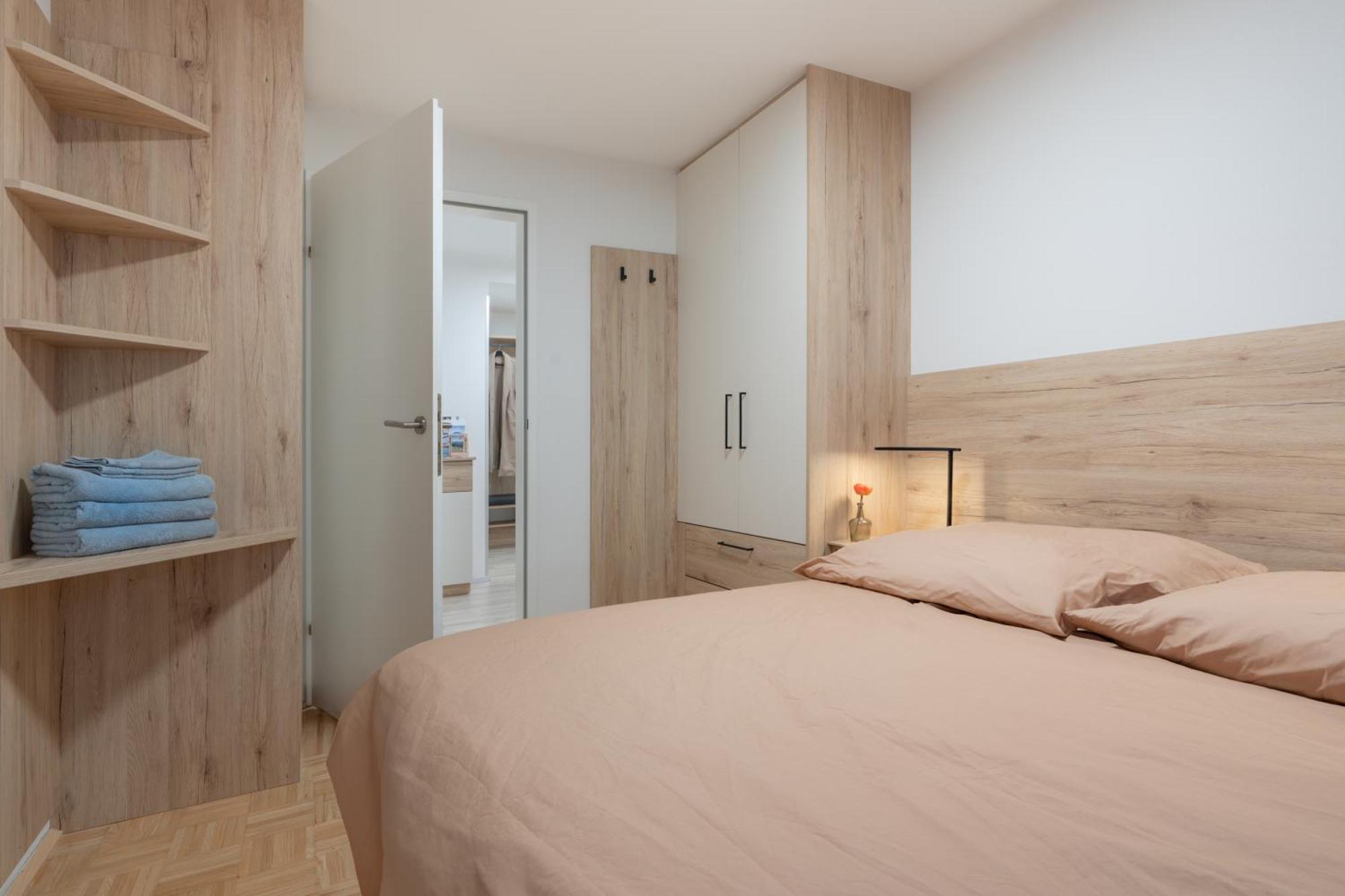 Modern Apartment, Full Kitchen, For 6 グムンデン エクステリア 写真